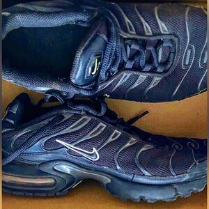 nike air max plus size 7